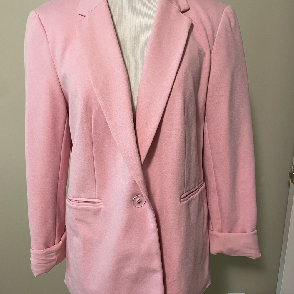 Tahari blazer